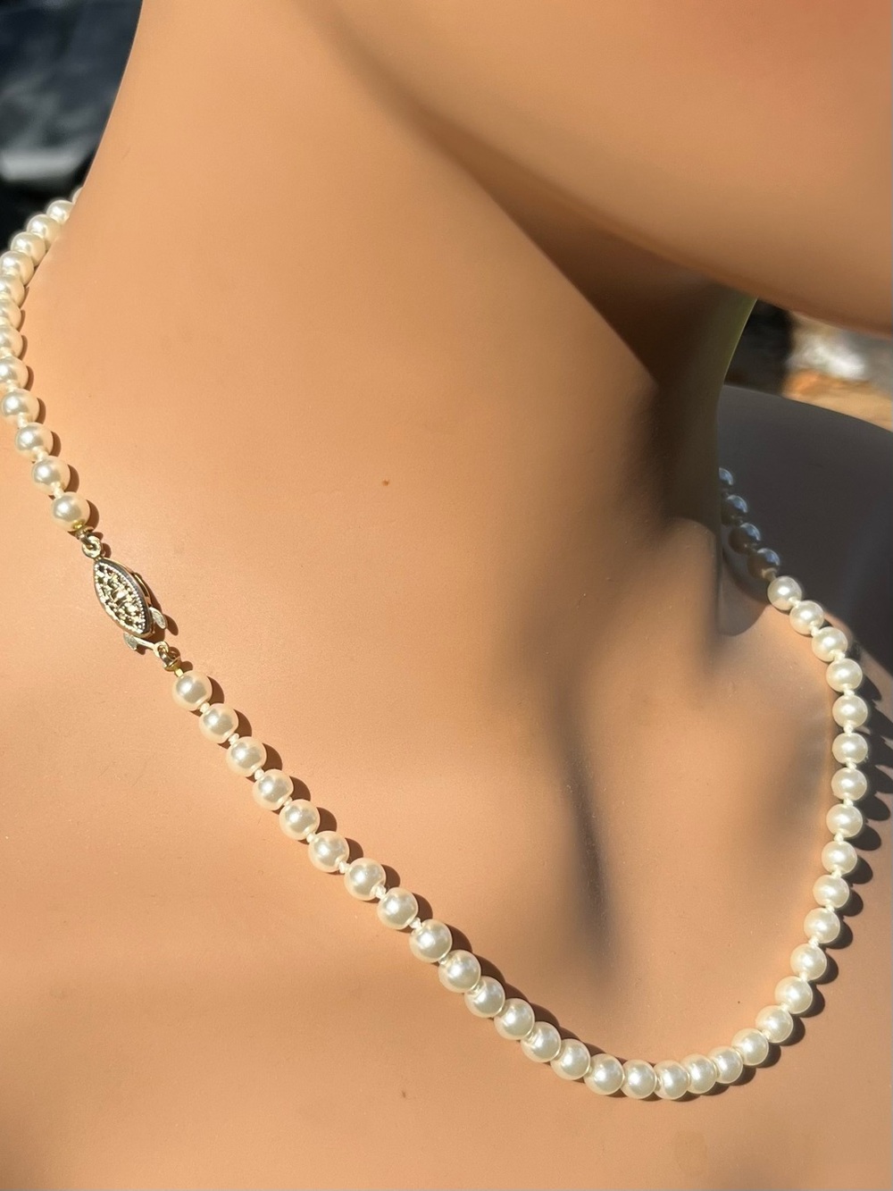 L70: 21” length 6mm Cultured Pearls individually knotted - YG hook push clasp